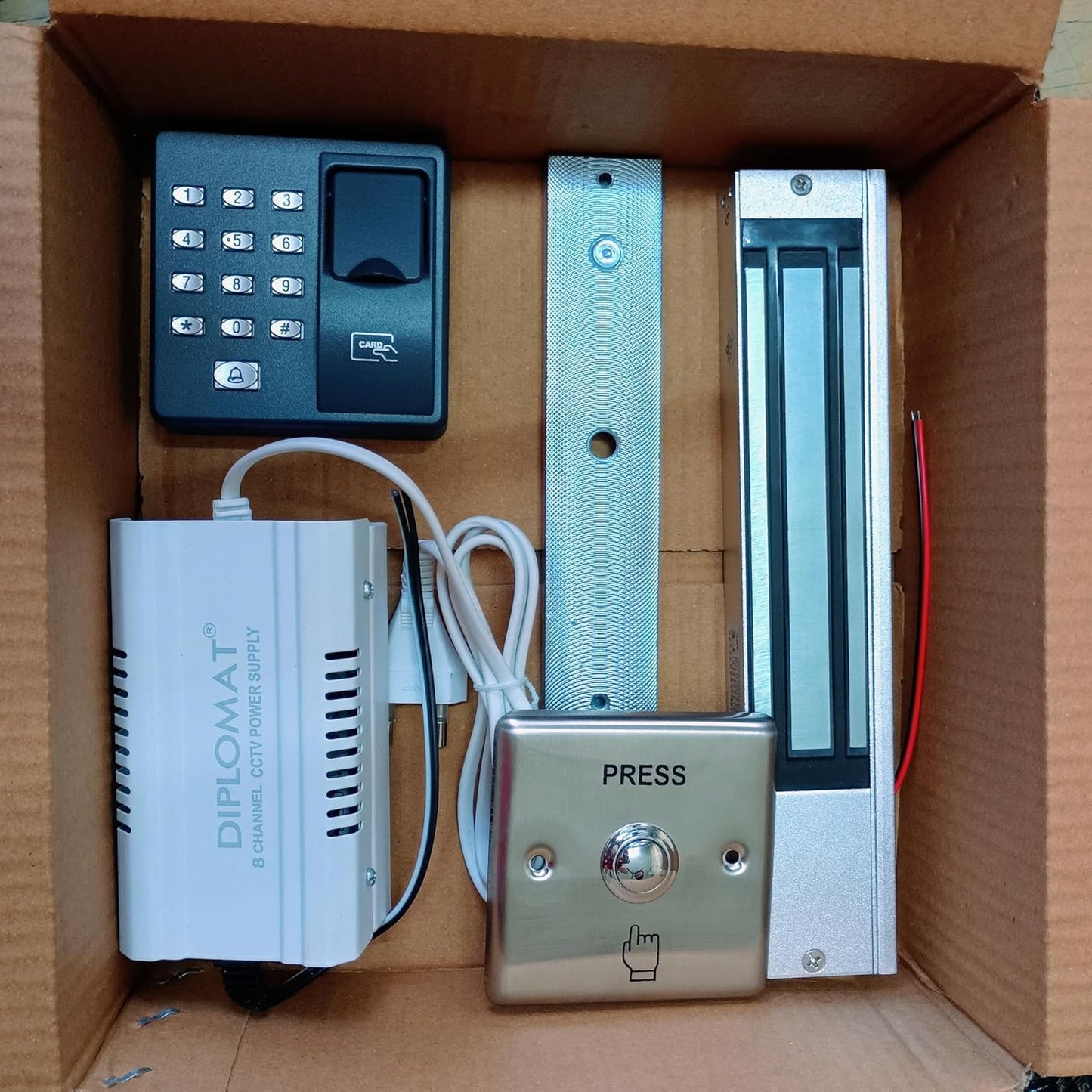 Combo-CN276 Fingerprint Access Control System with EM Lock, Exit Push Button and Adapter