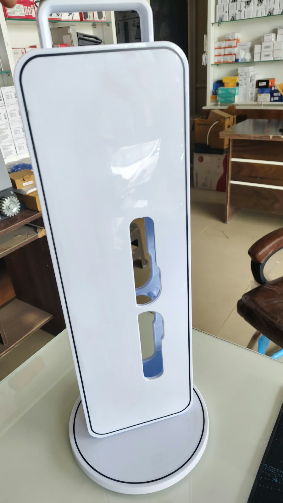 Hand rotatable Plastic Demo Stand of Smart Locks